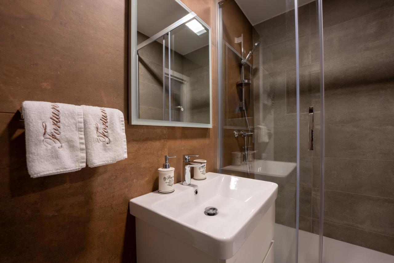 Fortun Estate - Apartmaji Ob Reki Kolpi Metlika Exterior foto
